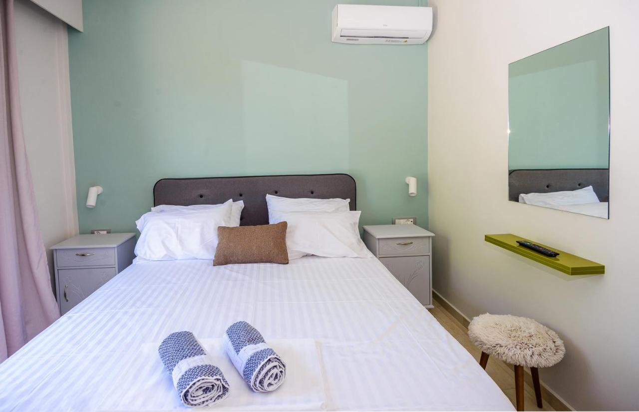 Tzogias Apartments Pan ลาสซี ภายนอก รูปภาพ