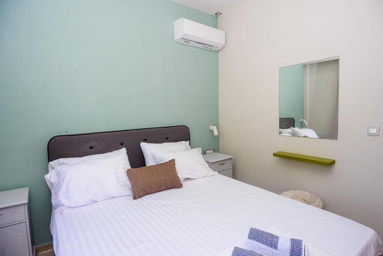 Tzogias Apartments Pan ลาสซี ภายนอก รูปภาพ